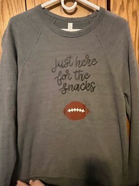 Just Here For The Snacks Graphic Sweatshirt - Gray with Brown Football
Superbowl